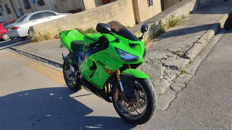 Kawasaki Ninja ZX-6R 636 (2006): Ficha Técnica Completa y Análisis