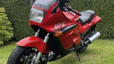KAWASAKI GPZ1000RX メーター カワサキ [M-250626-56] 画像 No.5/11] ['86-]カワサキ GPZ1000RX：”ニンジャ”GPz900Rの重厚
